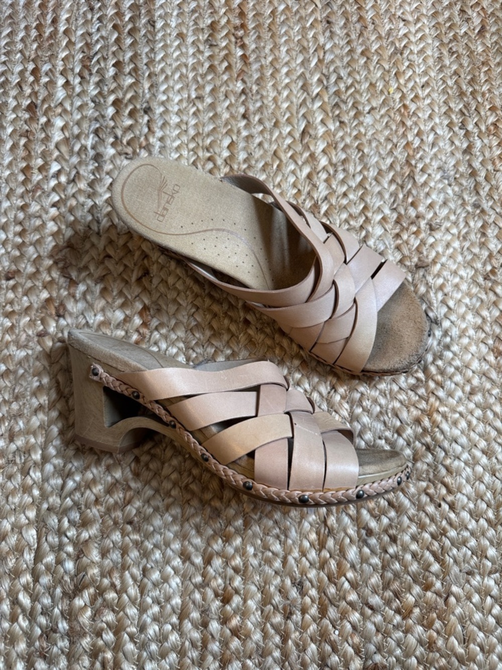Dansko 41 Tory Woven Natural Leather Sandals Strappy Wool Sole